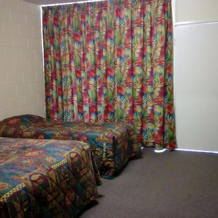 The Islands Inn Motel Airlie Beach Exteriör bild