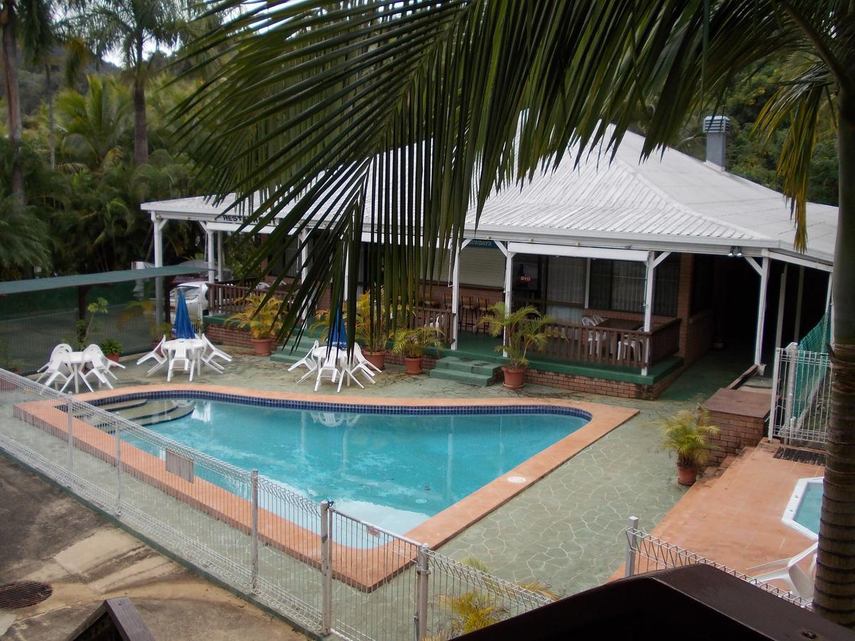 The Islands Inn Motel Airlie Beach Exteriör bild